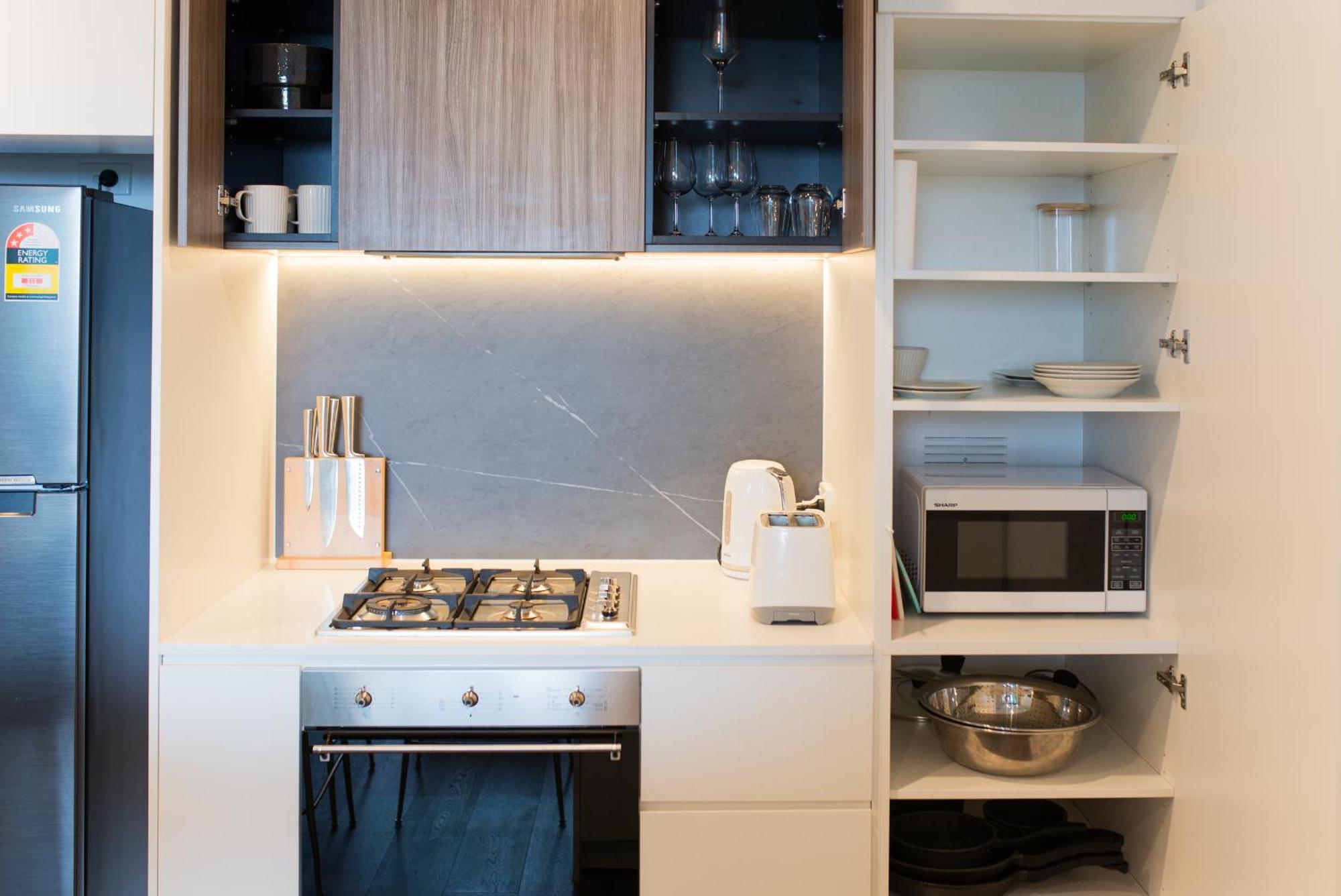 Apartment Next To Public Station, Boxhill Central, 2 Bedrooms, Free Parking And Wifi Box Hill Exterior foto