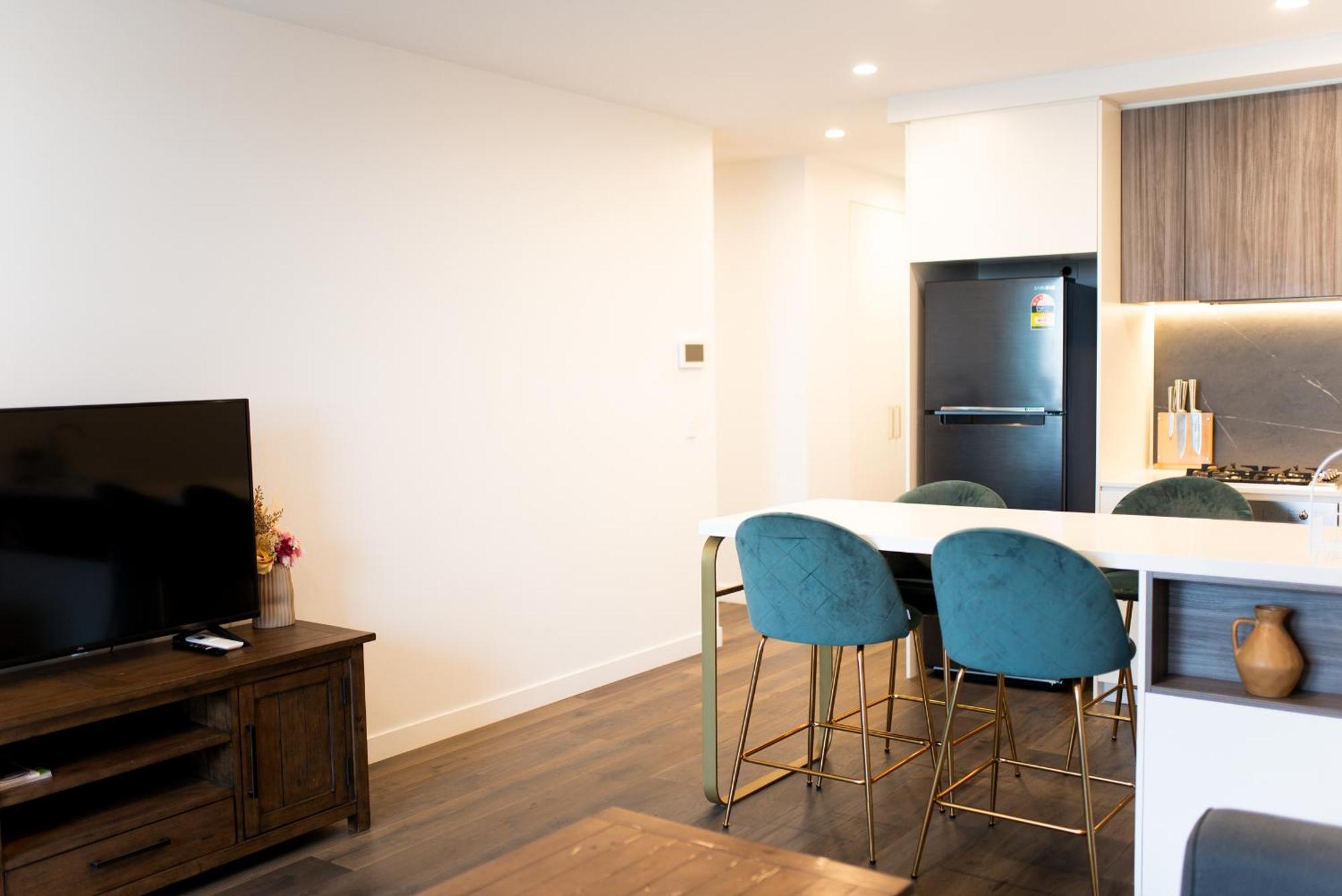 Apartment Next To Public Station, Boxhill Central, 2 Bedrooms, Free Parking And Wifi Box Hill Exterior foto